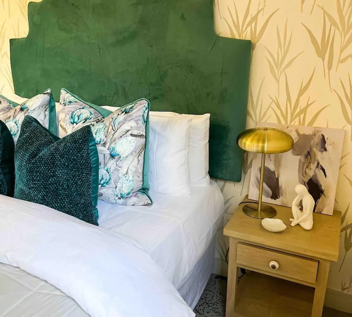 Luxury Apartment By The Cticc, Cape Town City Centre
